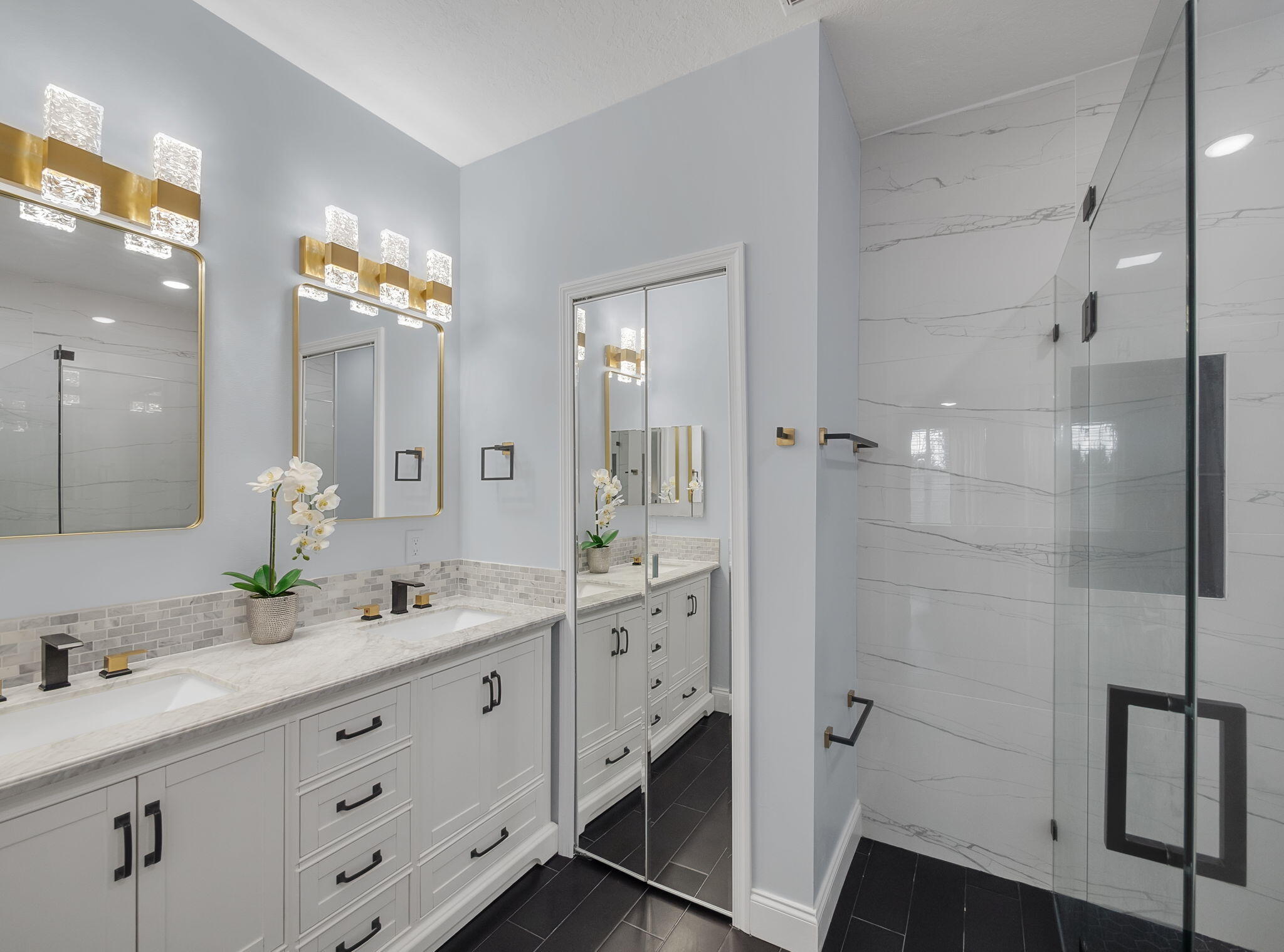 1583 Southwest Harbour Isles Circle, Unit 57 Port St. Lucie, FL 34986 - Photo 20 of 33 Master Bathroom