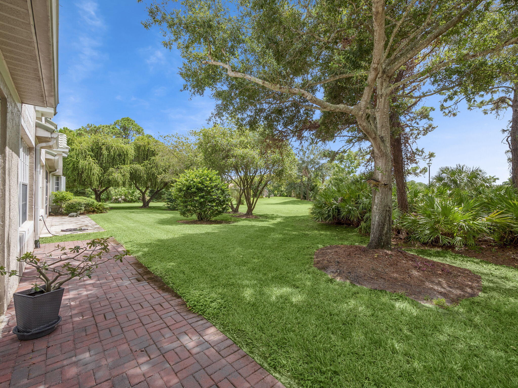 1583 Southwest Harbour Isles Circle, Unit 57 Port St. Lucie, FL 34986 - Photo 29 of 33 Backyard