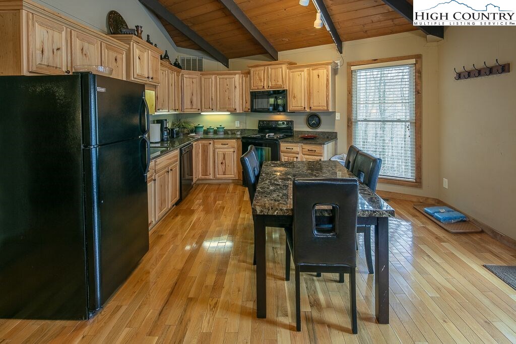 126 Lower Grouse Ridge Road Beech Mountain, NC 28604 - Photo 13 of 40 Gallery Image 13