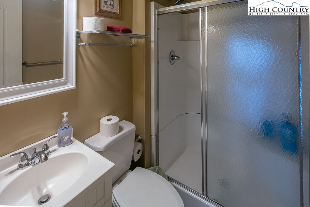 126 Lower Grouse Ridge Road Beech Mountain, NC 28604 - Photo 21 of 40 Gallery Image 21