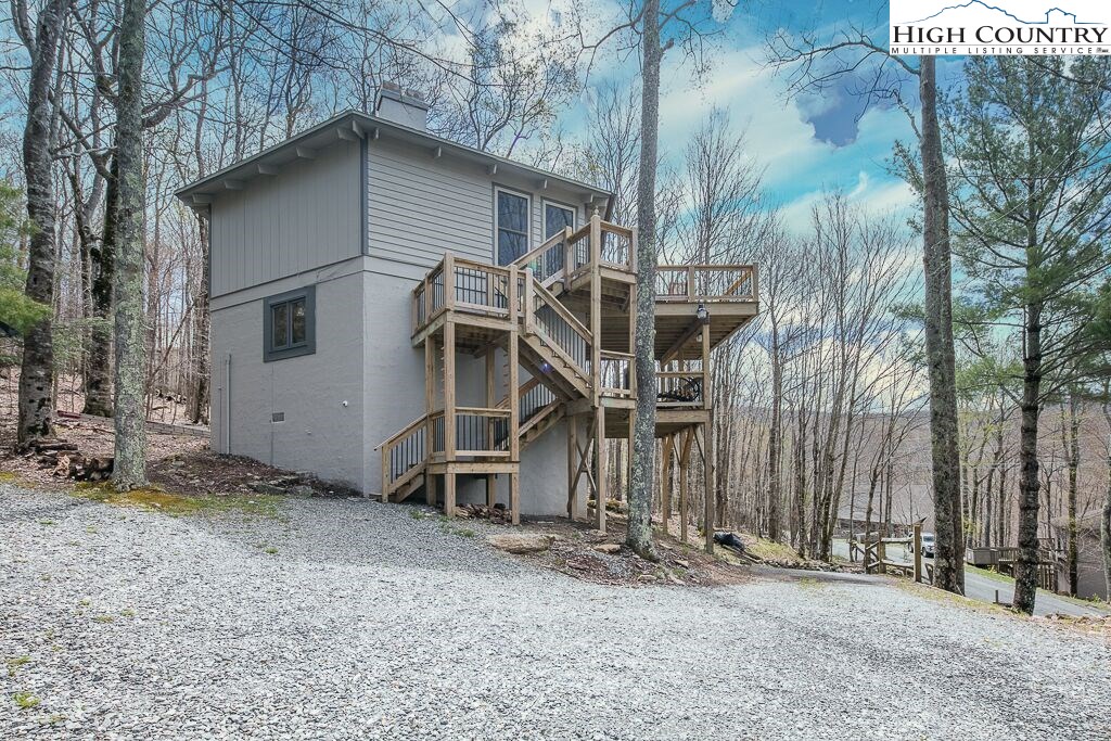126 Lower Grouse Ridge Road Beech Mountain, NC 28604 - Photo 4 of 40 Gallery Image 4