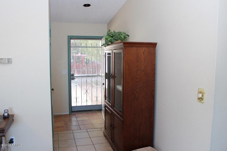626 Nopal Court Rio Rico, AZ 85648 - Photo 13 of 27 Foyer 626 Nopal Ct