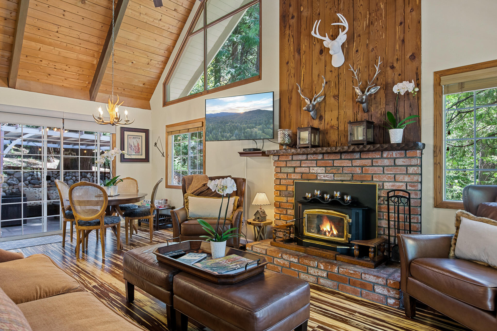 249 Fremont Road Lake Arrowhead, CA 92352 - Photo 1 of 45 Fremont2006