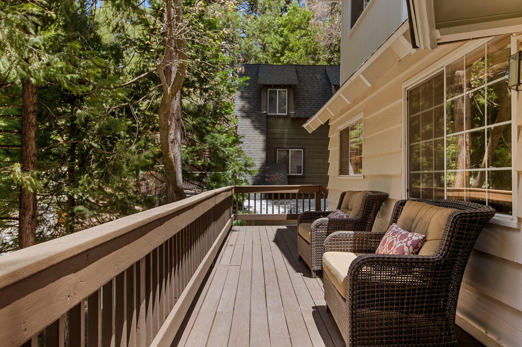 249 Fremont Road Lake Arrowhead, CA 92352 - Photo 42 of 45 Fremont2004