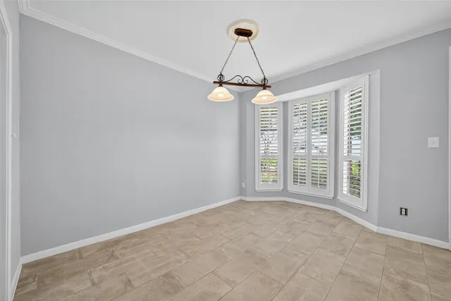 $197,000 | 2400 North Braeswood Boulevard, Unit 129, Houston, TX 77030