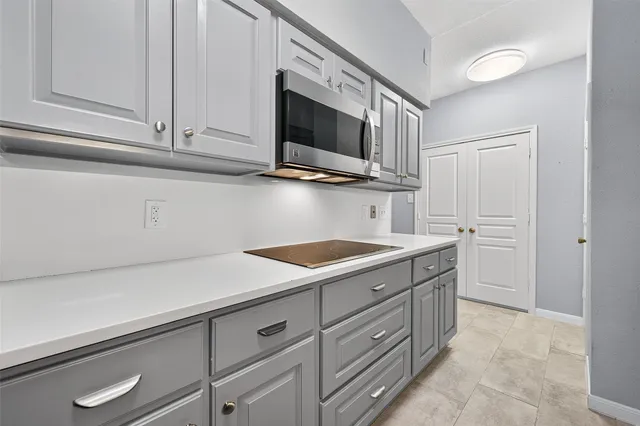 $197,000 | 2400 North Braeswood Boulevard, Unit 129, Houston, TX 77030