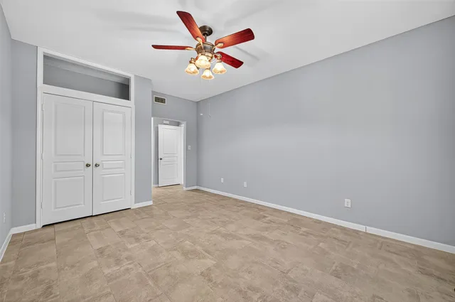 $197,000 | 2400 North Braeswood Boulevard, Unit 129, Houston, TX 77030