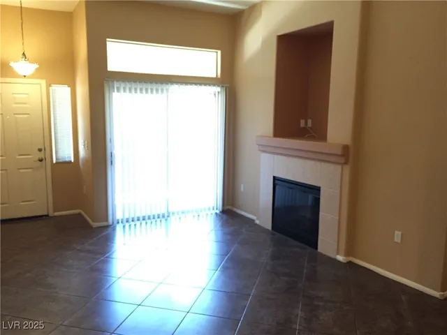 $1,871 | 8805 Jeffreys Street, Unit 1087, Las Vegas, NV 89123