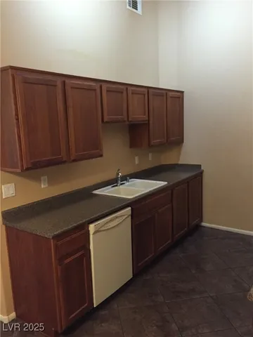 $1,871 | 8805 Jeffreys Street, Unit 1087, Las Vegas, NV 89123