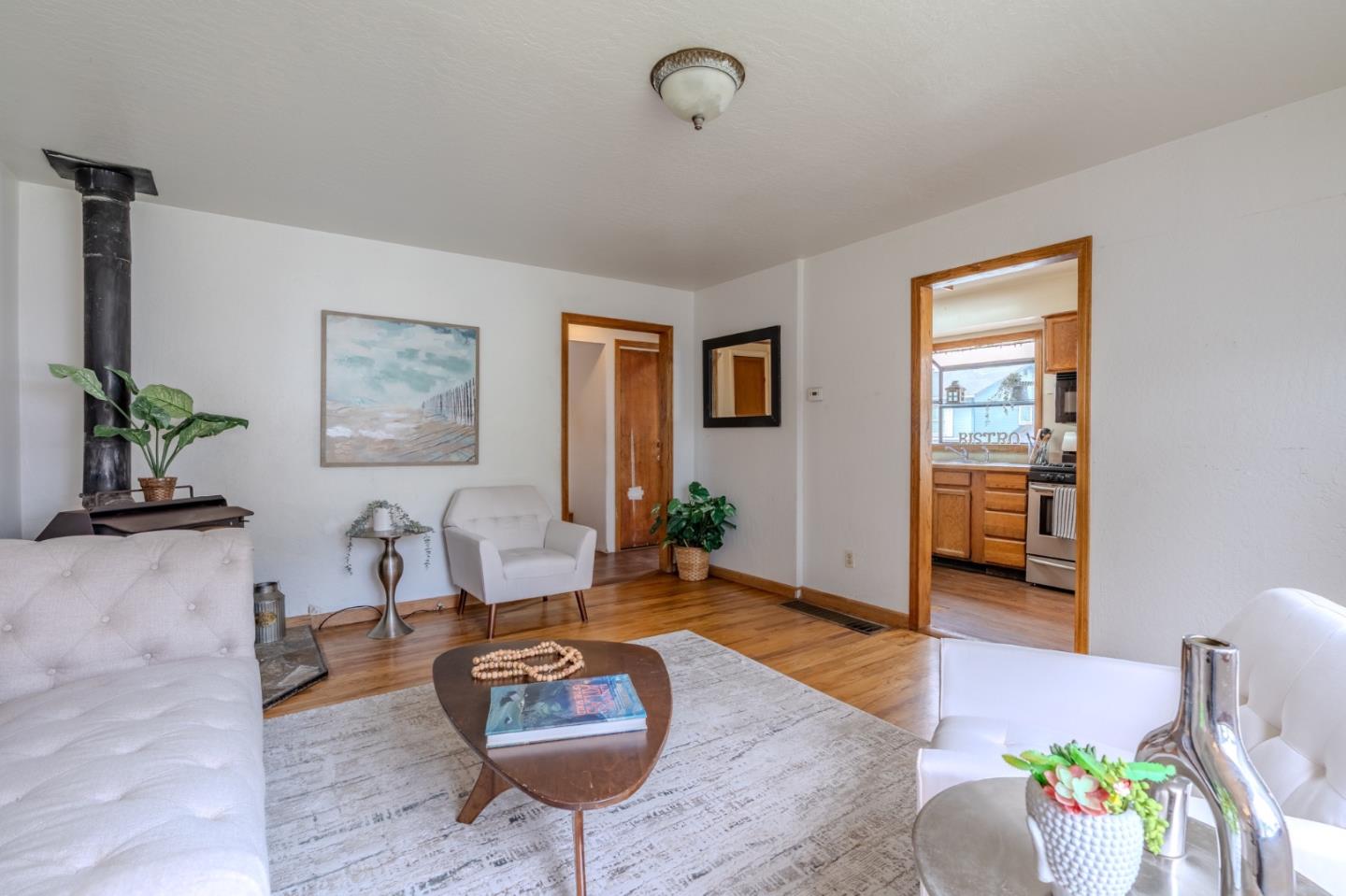 164 Pacific Pacifica, CA 94044 - Photo 5 of 32