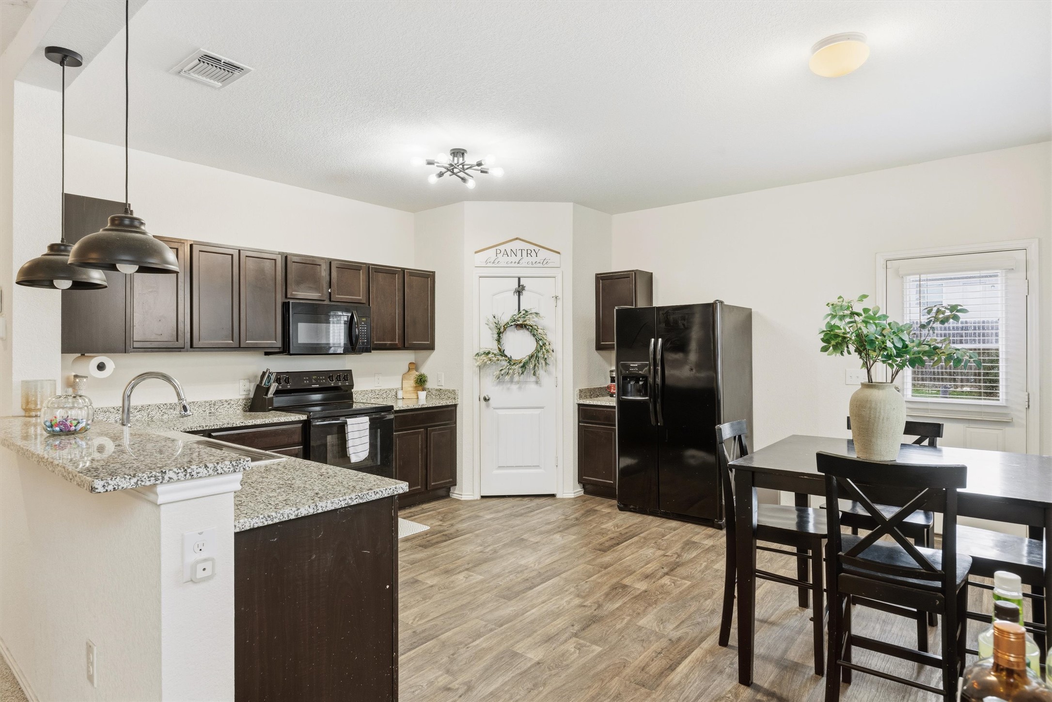 14904 Shalestone Way Manor, TX 78653 - Photo 9 of 32