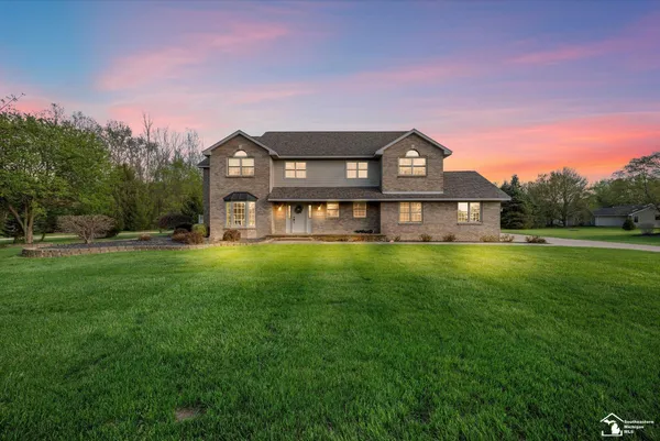 $649,900 | 14725 Dixon Road, Dundee, MI 48131
