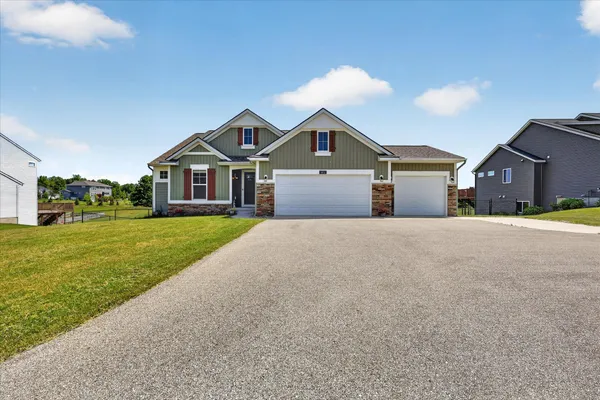 $599,900 | 5832 Thornapple River Drive Southeast, Grand Rapids, MI 49512
