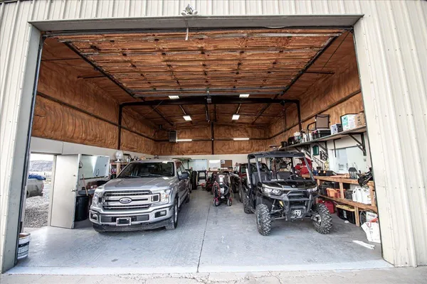 $350,000 | 3646 Lane 32 1/2 Shell Wy, Shell, WY 82441