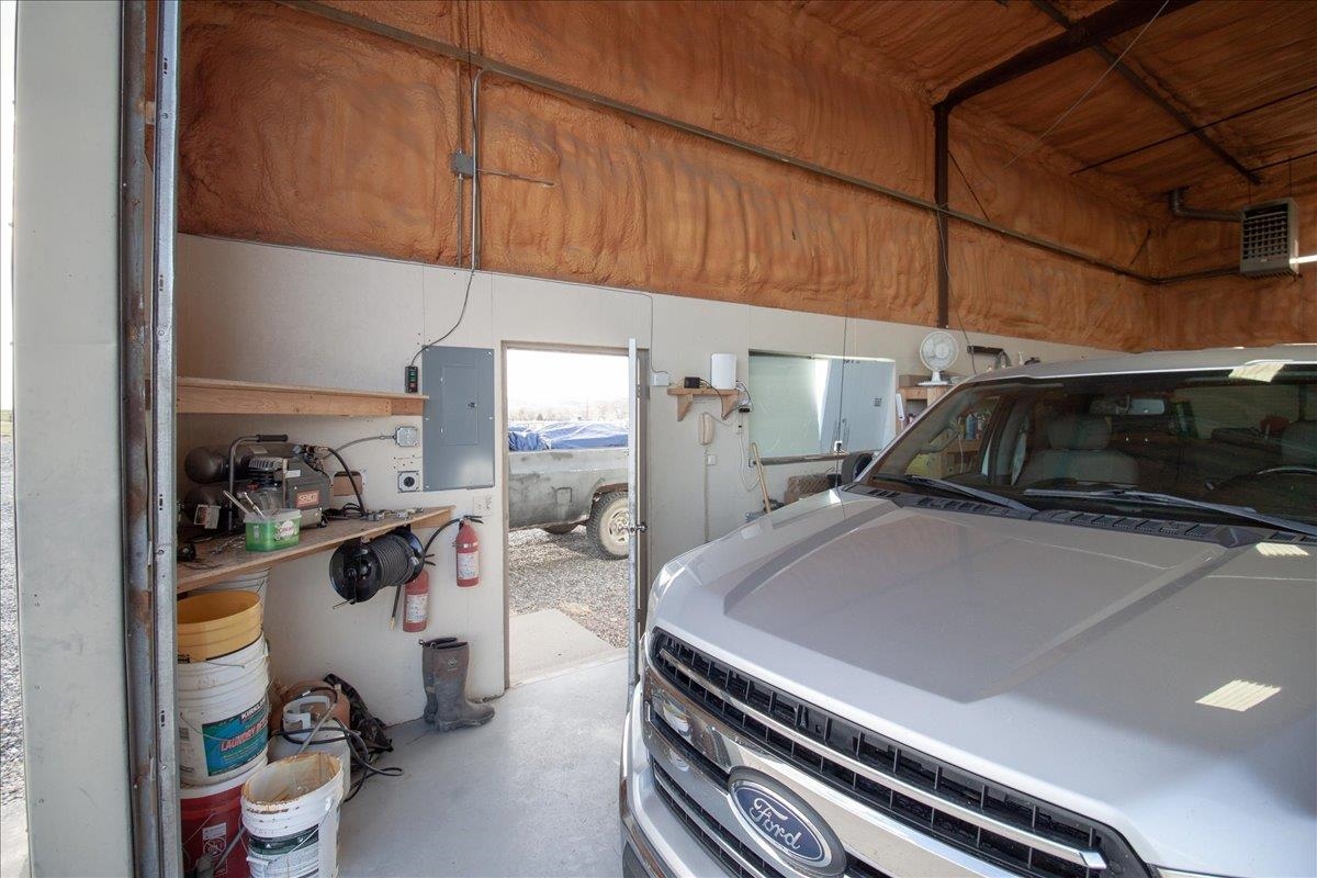 3646 Lane 32 1/2 Shell Wy Shell, WY 82441 - Photo 40 of 42