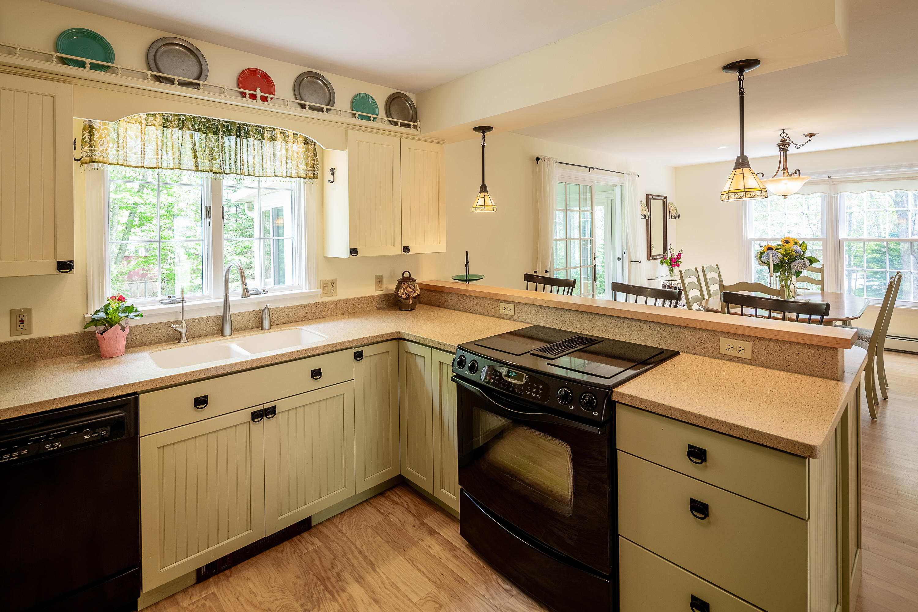 8 Yankees Way Boothbay, ME 04544 - Photo 24 of 40 8Yankee_31_S_print