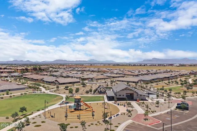 $2,200 | 4172 East Pinto Drive, Gilbert, AZ 85296