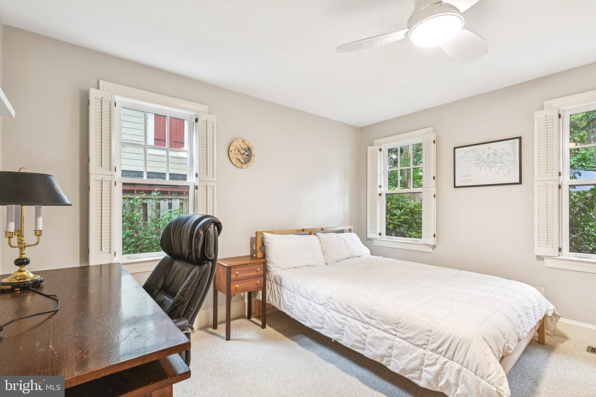 9 Tolson Street Annapolis, MD 21401 - Photo 40 of 82 a bedroom with a bed and a large window
