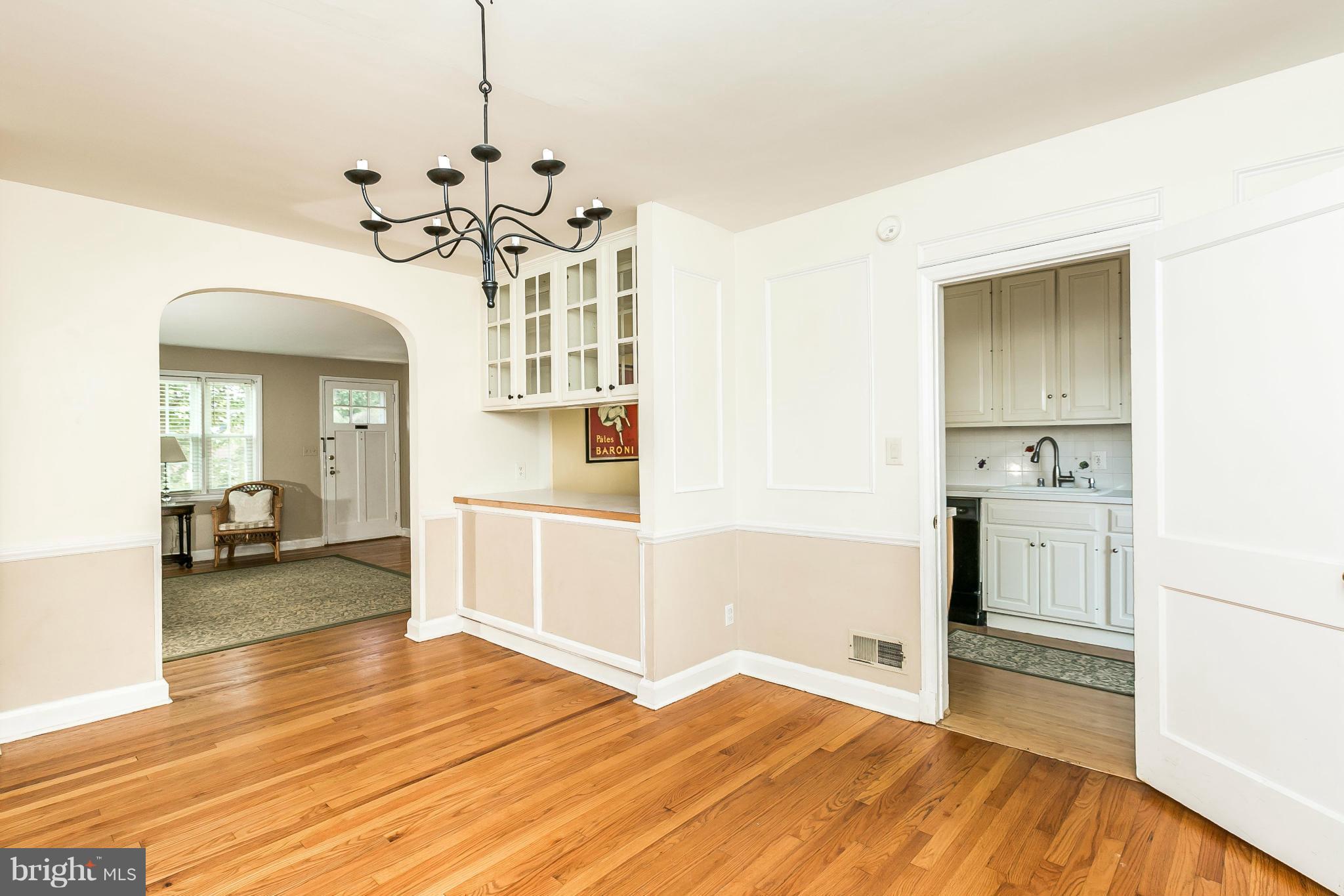 132 Dumbarton Road Baltimore, MD 21212 - Photo 9 of 30 Dining Room