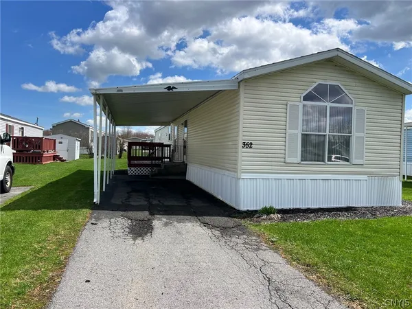 $72,000 | 352 Matthew Drive, New Hartford, NY 13323