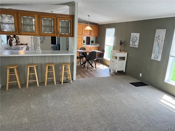 $72,000 | 352 Matthew Drive, New Hartford, NY 13323