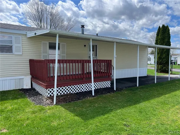 $72,000 | 352 Matthew Drive, New Hartford, NY 13323