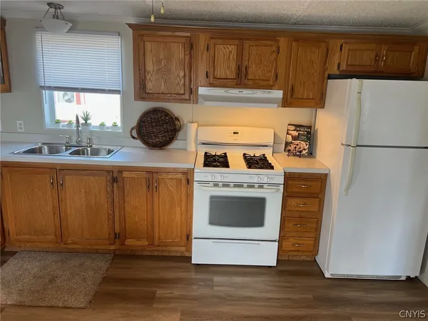 $72,000 | 352 Matthew Drive, New Hartford, NY 13323