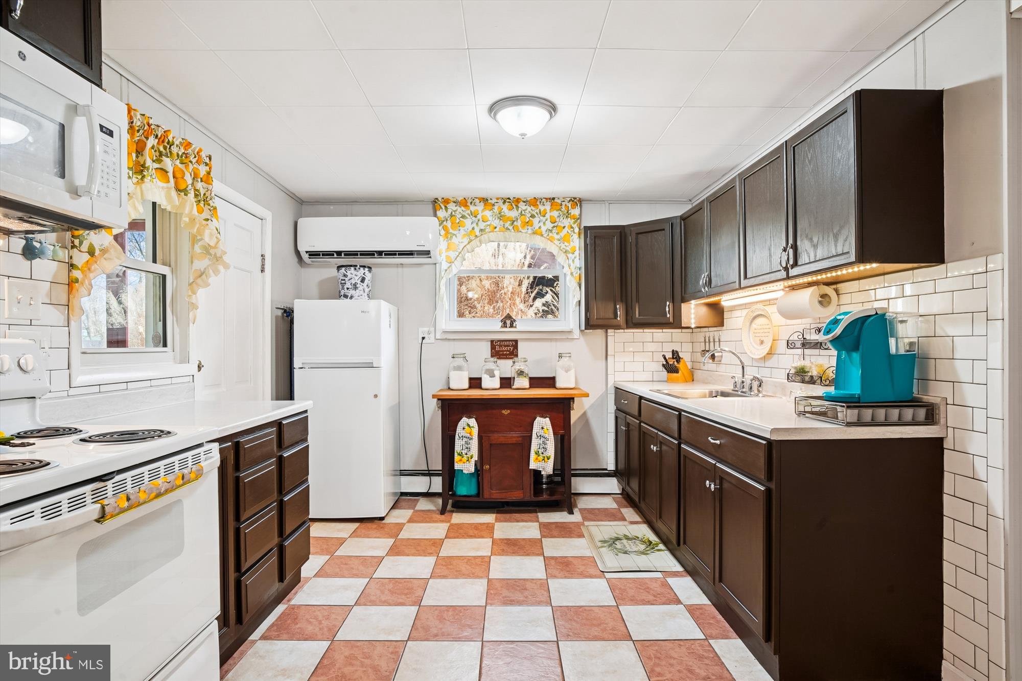 510 Hilltop Lane Riva, MD 21140 - Photo 54 of 87 Kitchen lower lvl