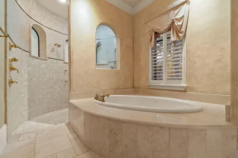 $6,750,000 | 456 Captains Circle, Destin, FL 32541