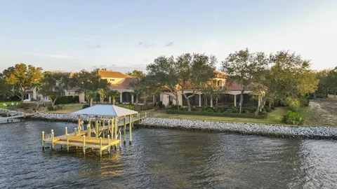 $6,750,000 | 456 Captains Circle, Destin, FL 32541