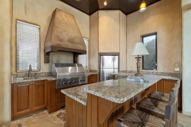 $6,000,000 | 456 Captains Circle, Destin, FL 32541