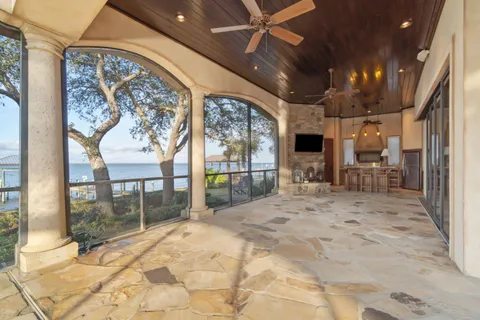 $6,750,000 | 456 Captains Circle, Destin, FL 32541