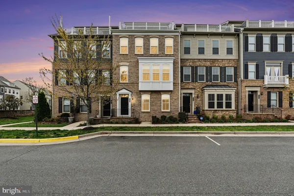 $3,600 | 1703 Cottonwood Grove Road, Dumfries, VA 22026