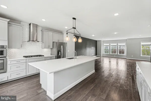 $3,600 | 1703 Cottonwood Grove Road, Dumfries, VA 22026