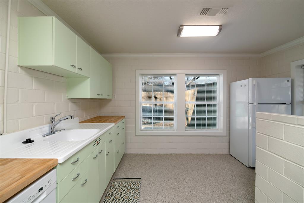 1819 Scripture Street Denton, TX 76201 - Photo 15 of 27