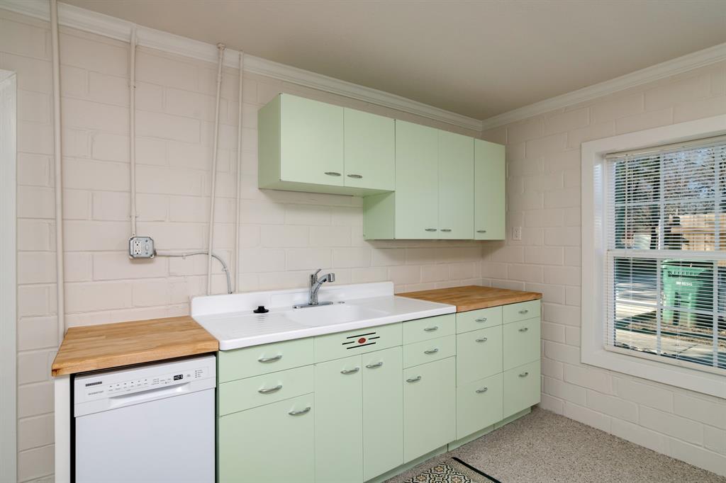 1819 Scripture Street Denton, TX 76201 - Photo 16 of 27