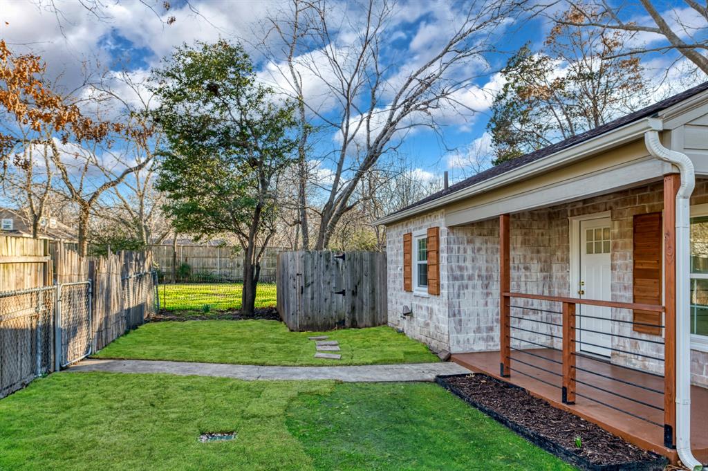 1819 Scripture Street Denton, TX 76201 - Photo 6 of 27