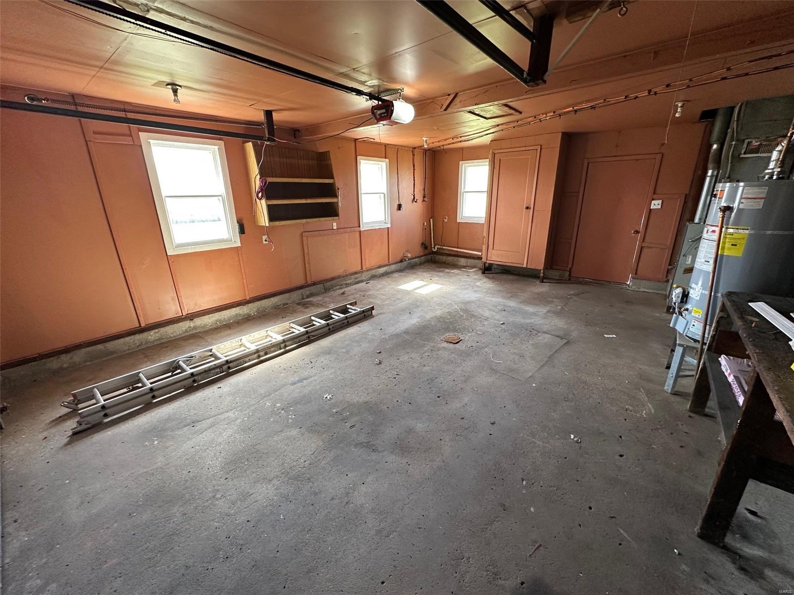 707 Sinclair Avenue South Roxana, IL 62087 - Photo 10 of 11 Gallery Image 10