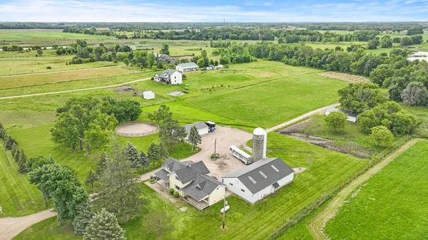 $889,999 | 5095 Harff Road, Loretto, MN 55357