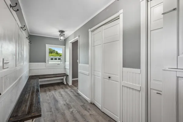 $889,999 | 5095 Harff Road, Loretto, MN 55357