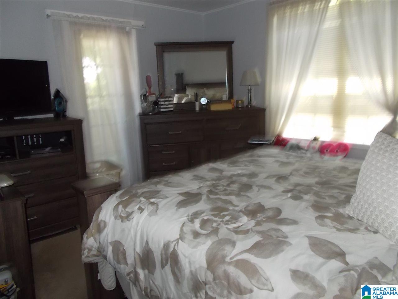 229 Fairwood Road Birmingham, AL 35228 - Photo 11 of 14