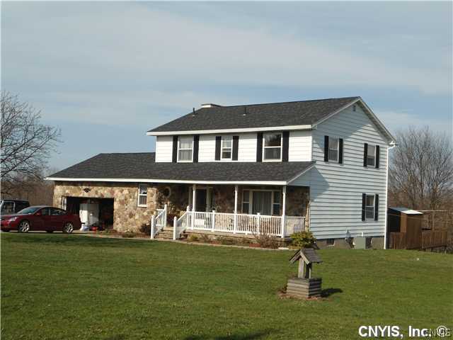 214 Ridge Road Oswego, NY 13126 - Photo 1 of 1 Exterior Front