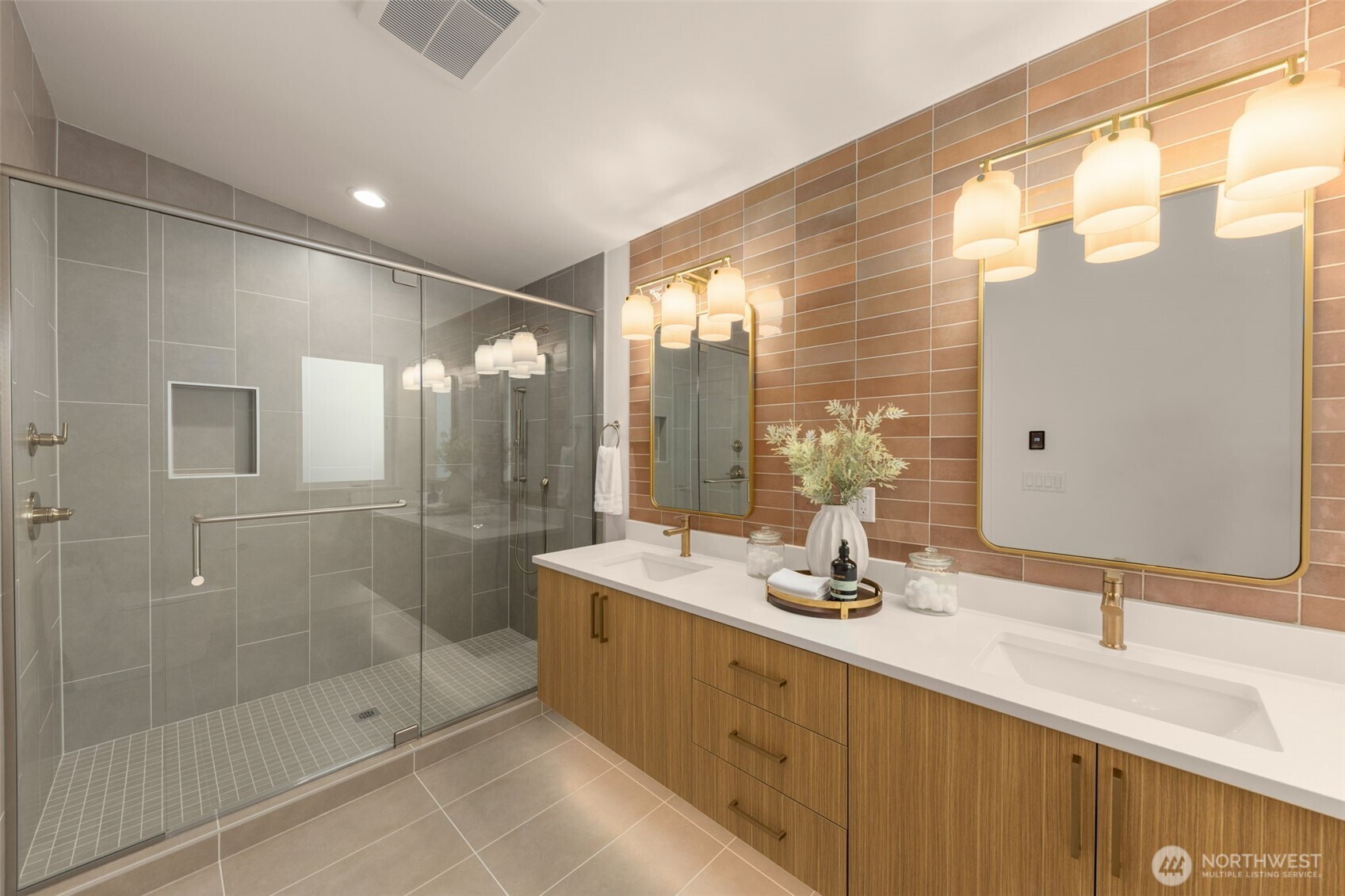 5203 Sand Point Way Northeast Seattle, WA 98105 - Photo 16 of 28