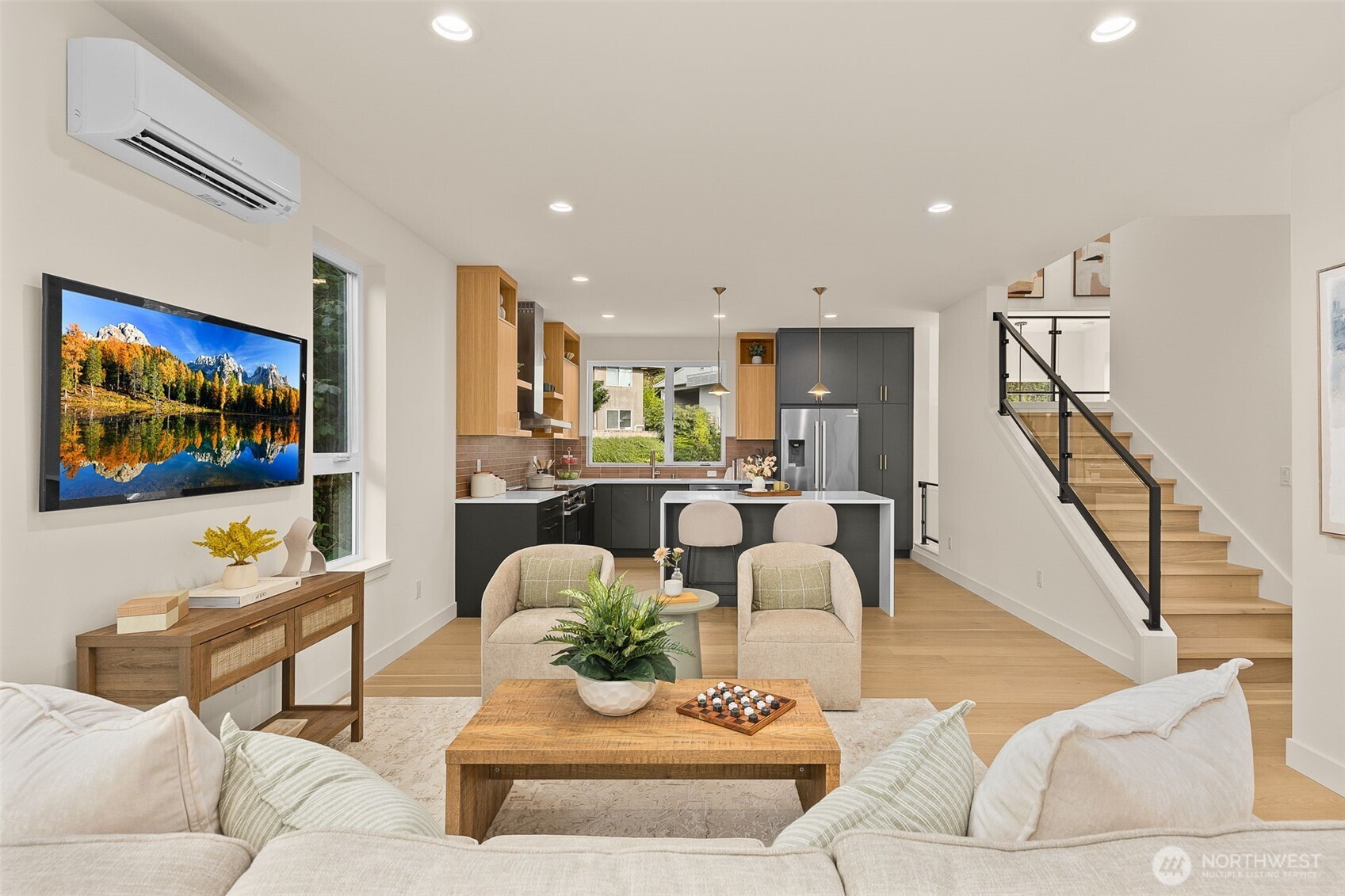 5203 Sand Point Way Northeast Seattle, WA 98105 - Photo 4 of 28