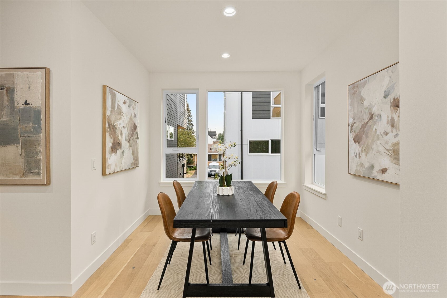 5203 Sand Point Way Northeast Seattle, WA 98105 - Photo 5 of 28