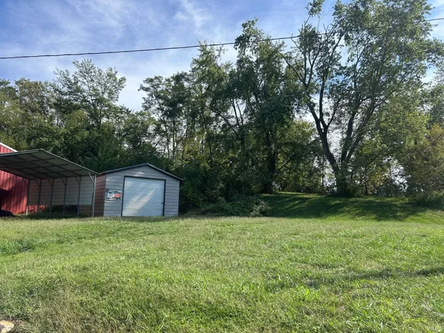 $40,000 | 220 North Main Street, Chrisney, IN 47611