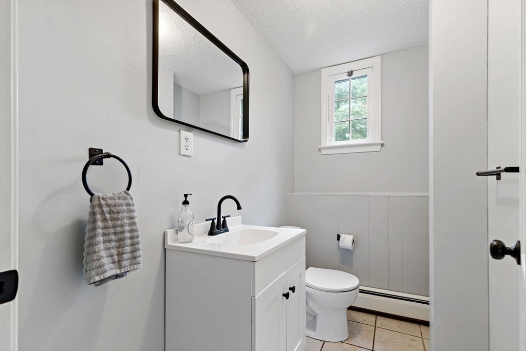 17 West Pond Road Plymouth, MA 02360 - Photo 18 of 25 Gallery Image 18