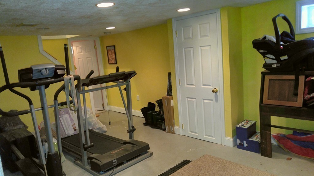 7 Lincoln Road Peabody, MA 01960 - Photo 21 of 24 Gallery Image 21