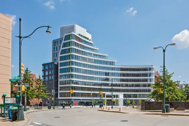 $3,450,000 | 285 West 110th Street, Unit 8B | Harlem