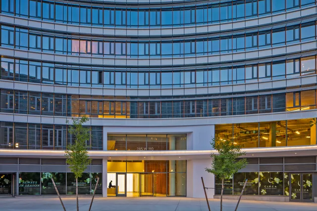 $3,450,000 | 285 West 110th Street, Unit 8B | Harlem